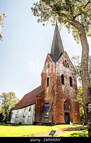 Kating (Germany, Eiderstedt): St. Laurentius-Kirche Stock Photo