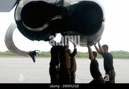 B-52 Crew Chiefs From The 28th Air Expeditionary Wing (EW) Hold And ...