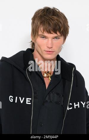 Jordan Barrett attends the Givenchy Menswear Fall-Winter 2023-2024 show