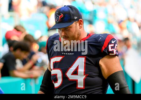 Get to know Houston Texans Offensive Lineman Scott Quessenberry.