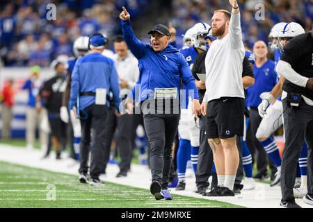 Indianapolis Colts head coach Jeff Saturday on the sidelines during an NFL  football game against the Pittsburgh Steelers, Monday, Nov. 28, 2022, in  Indianapolis. (AP Photo/Zach Bolinger Stock Photo - Alamy