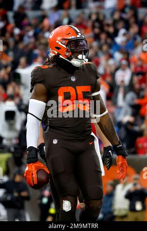 Cleveland Browns tight end David Njoku (85) walks off of the field at  halftime during an NFL pre-season football game against the Washington  Commanders, Friday, Aug. 11, 2023, in Cleveland. (AP Photo/Kirk