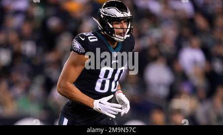 Philadelphia Eagles tight end Tyree Jackson (80) runs against the New York  Giants during an NFL football game Sunday, Dec. 11, 2022, in East  Rutherford, N.J. (AP Photo/Adam Hunger Stock Photo - Alamy