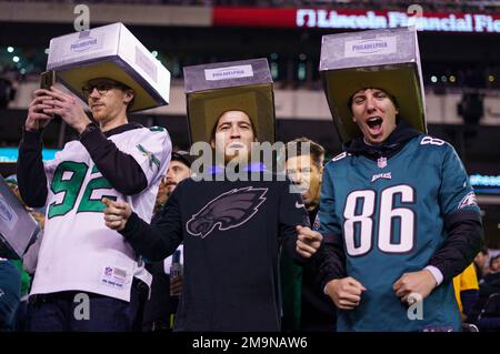 Philadelphia Eagles fans with a Cream Cheese head on prior to the NFL  football game against the Green Bay Packers, Sunday, Nov. 27, 2022, in  Philadelphia. (AP Photo/Chris Szagola Stock Photo - Alamy