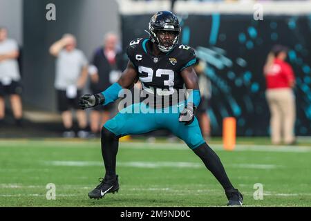 January 7, 2023: Jacksonville Jaguars linebacker Devin Lloyd (33) is  introduced before a game against the Tennessee Titans in Jacksonville, FL.  Romeo T Guzman/CSM/Sipa USA.(Credit Image: © Romeo Guzman/Cal Sport  Media/Sipa USA