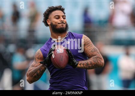 Baltimore Ravens safety Geno Stone (26) warms up before an NFL football  game against the Jacksonville Jaguars, Sunday, Nov. 27, 2022, in  Jacksonville, Fla. (AP Photo/Gary McCullough Stock Photo - Alamy