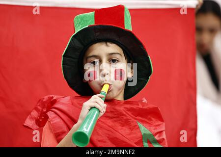 AL KHOR - fan of Morocco during the FIFA World Cup Qatar 2022 Semifinal match between France and Morocco at Al Bayt Stadium on December 14, 2022 in Al Khor, Qatar. AP | Dutch Height | MAURICE OF STONE Stock Photo