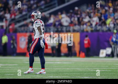 New England Patriots linebacker Mack Wilson Sr. (30) looks on