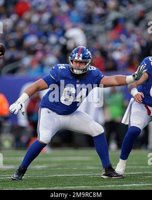 Mark Glowinski of the New York Giants lines up against the