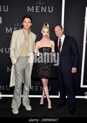 Ralph Fiennes attends premiere of The Menu movie at AMC Lincoln Square in  New York on November 14, 2022 Stock Photo - Alamy