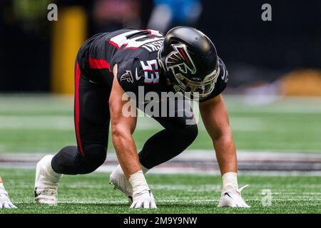 Atlanta Falcons linebacker Nick Kwiatkoski (53) lines up during