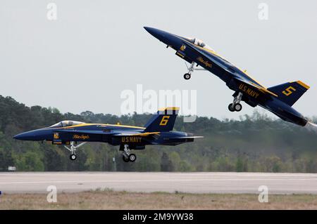 050416-N-0295M-483. Subject Operation/Series: AERIAL DEMONSTRATION Base: Wilmington State: North Carolina (NC) Country: United States Of America (USA) Stock Photo