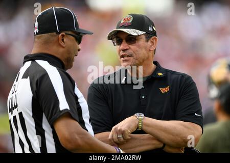 NFL Down Judge Frank LeBlanc (44) on the field during an NFL football game,  Saturday, Aug. 20, 2022, in Indianapolis. (AP Photo/Zach Bolinger Stock  Photo - Alamy