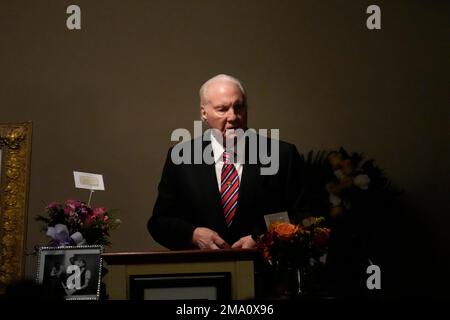 Televangelist Jimmy Swaggart speaks at the funeral service for his