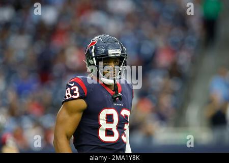 Raiders sign former Texans tight end O.J. Howard