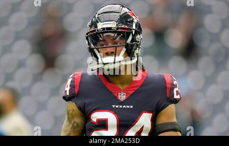 Denver Broncos safety Devon Key (38) makes a tackle against the Los Angeles  Rams of an NFL football game Saturday, Aug 26, 2023, in Denver. (AP  Photo/Bart Young Stock Photo - Alamy