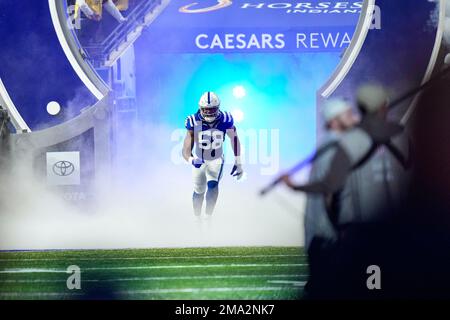 Indianapolis Colts linebacker Bobby Okereke (58) lines up on defense during  an NFL football game against the Washington Commanders, Sunday, Oct. 30,  2022, in Indianapolis. (AP Photo/Zach Bolinger Stock Photo - Alamy