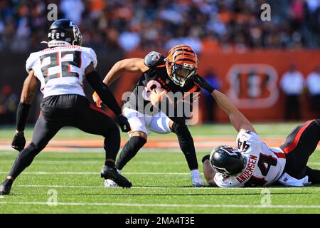 Atlanta Falcons linebacker Troy Andersen (44) runs during an NFL football  game against the Washington Commanders, Sunday, November 27, 2022 in  Landover. (AP Photo/Daniel Kucin Jr Stock Photo - Alamy