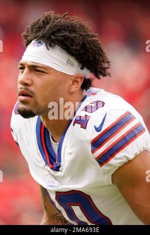 Buffalo Bills wide receiver Khalil Shakir catches a pass during practice at  the NFL football team's training camp in Pittsford, N.Y., Friday, July 28,  2023. (AP Photo/Adrian Kraus Stock Photo - Alamy