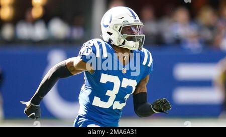 Indianapolis Colts cornerback Dallis Flowers (33) looks to the sidelines  during an NFL football game against the Pittsburgh Steelers, Monday, Nov.  28, 2022, in Indianapolis. (AP Photo/Zach Bolinger Stock Photo - Alamy