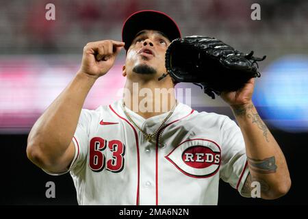 Cincinnati Reds' Fernando Cruz prepares to throw during a baseball game  against the Colorado Rockies in Cincinnati, Monday, June 19, 2023. (AP  Photo/Aaron Doster Stock Photo - Alamy