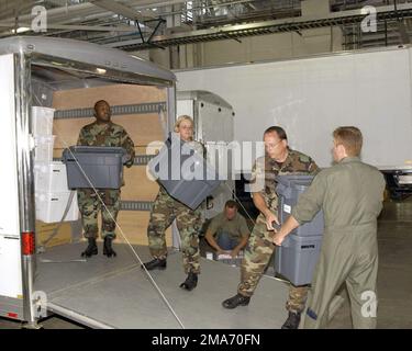 US Air Force (USAF) personnel of the 131st Fighter Wing (FW), Missouri Air National Guard (ANG), prepare to receive an estimated 2,000 or more evacuees from Hurricane Katrina at the former Boeing Final Assembly Plant in St. Louis, Missouri (MO). Base: Lambert Iap, Saint Louis State: Missouri (MO) Country: United States Of America (USA) Scene Major Command Shown: ACC Stock Photo