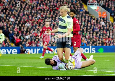 Alisson falha em gol de Haaland, mas Liverpool busca empate com City no  Inglês • Blog do Anderson Souza