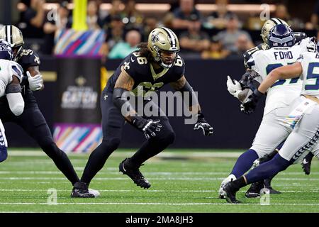 New Orleans Saints guard Lewis Kidd (66) and New Orleans Saints