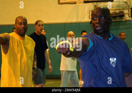 Tae bo billy blanks hi-res stock photography and images - Alamy
