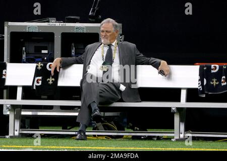 Saints General Manager Mickey Loomis speaks with the media during a news  conference at the New Orleans Saints training facility in Metairie, La.  March 15, 2006. The Saints have signed former San