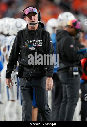 Indianapolis Colts assistant coach John Fox in the first second