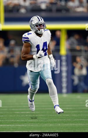 Dallas Cowboys linebacker Jabril Cox (14) runs on special teams against the  New York Giants during an NFL football game in Arlington, Texas, Sunday,  Oct. 10, 2021. (AP Photo/Michael Ainsworth Stock Photo - Alamy