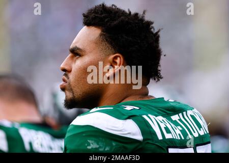 NY Jets' Alijah Vera-Tucker is becoming an elite 2-way guard