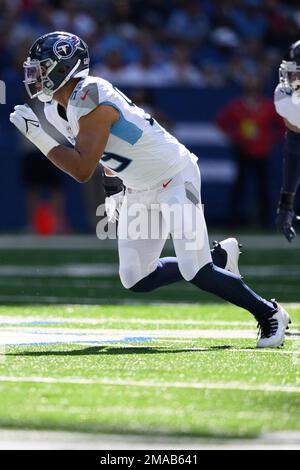 Tennessee Titans linebacker Rashad Weaver (99) comes off the field