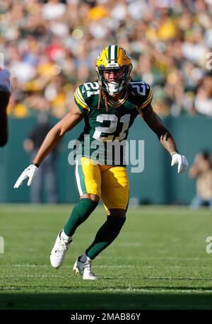 Miami. FL USA; Miami Dolphins wide receiver Jaylen Waddle (17) makes a  reception and is tackled by Green Bay Packers cornerback Eric Stokes (21)  during an NFL game at the Hard Rock