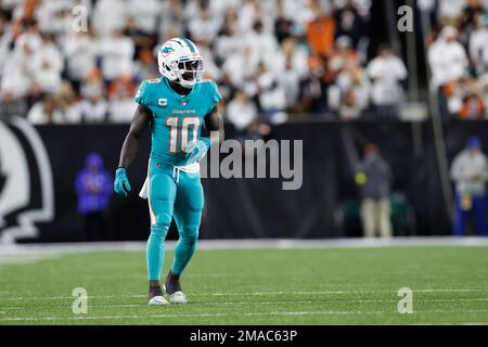 Miami Gardens, Florida, USA. 23rd Oct, 2022. October 23rd, 2022 Miami  Dolphins wide receiver Tyreek Hill (10) during Pittsburgh Steelers vs Miami  Dolphins in Miami Gardens, FL. Jake Mysliwczyk/BMR (Credit Image: ©