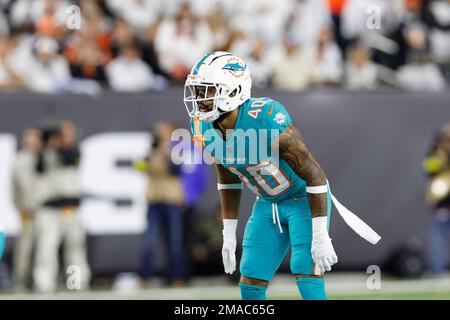 Miami Dolphins cornerback Nik Needham (40) runs during an NFL football game  against the Baltimore Ravens, Sunday, Sept. 18, 2022 in Baltimore. (AP  Photo/Daniel Kucin Jr Stock Photo - Alamy