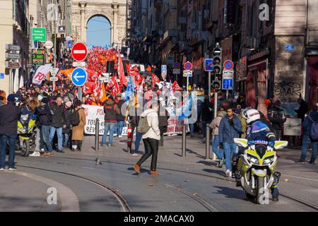 Gredab / Le Pictorium -  demonstration against the pension reform -  19/1/2023  -  France / Bouches-du-Rhone / Marseille  -  demonstration against the pension reform in Marseille called by all the unions. Stock Photo