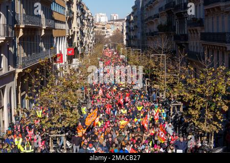 Gredab / Le Pictorium -  demonstration against the pension reform -  19/1/2023  -  France / Bouches-du-Rhone / Marseille  -  demonstration against the pension reform in Marseille called by all the unions. Stock Photo