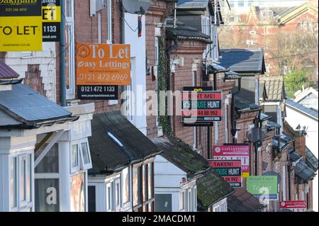 Selly Oak, Birmingham, January 19th 2023 - A row of terraced properties to rent in Selly Oak, Birmingham. House prices have fallen at a faster rate than expected, however the number of households privately renting in the UK has more than doubled over the past two decades, according to the 2021 Census, to 5 million. Average rents across the UK were up 10.8 percent annually in December 2022. As energy prices continue to remain high, so do the costs of renting a property. Credit: Stop Press Media/Alamy Live News Stock Photo