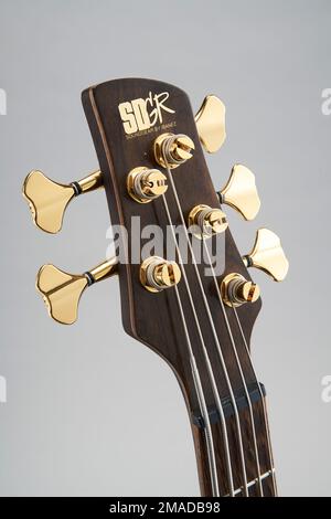 Ibanez Soundgear sr2405w bass guitar Stock Photo