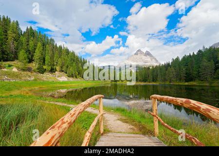 Lago di Antorno, Dlomites, Italy Stock Photo