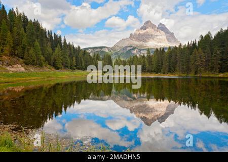 Lago di Antorno, Dlomites, Italy Stock Photo