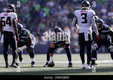 Seattle Seahawks guard Austin Blythe (63) during an NFL football game  against the Arizona Cardinals, Sunday, Oct. 16, 2022, in Seattle, WA. The  Seahawks defeated the Cardinals 19-9. (AP Photo/Ben VanHouten Stock Photo -  Alamy