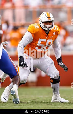 tennessee-offensive-lineman-