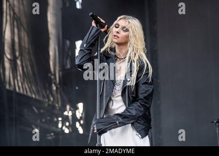 Taylor Momsen of The Pretty Reckless performs at the Louder Than Life Music Festival at the Kentucky Exposition Center on Sunday, Sept. 25, 2022, in Louisville, Ky. (Photo by Amy Harris/Invision/AP)