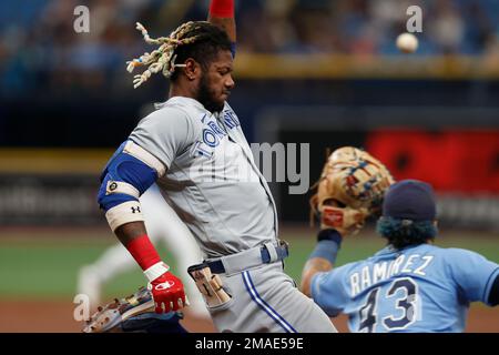 Raimel Tapia's game-tying single, 07/16/2022