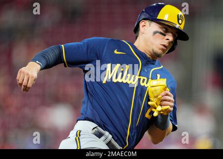 Tyrone Taylor 9th Home Run of the Season #Brewers #MLB Distance