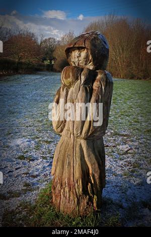 Wooden statue figure, Grappenhall woods, Broad Lane, Warrington, Cheshire, England, UK, WA4 Stock Photo
