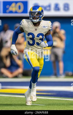 December 4, 2022 Inglewood, CA.Seattle Seahawks wide receiver Tyler Lockett  #16 in action in the fourth quarter during the NFL football game against  the Seattle Seahawks..Mandatory Photo Credit: Louis Lopez/Cal Sport  Media/Sipa